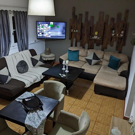 Nafpaktos Beach Apartment ภายนอก รูปภาพ