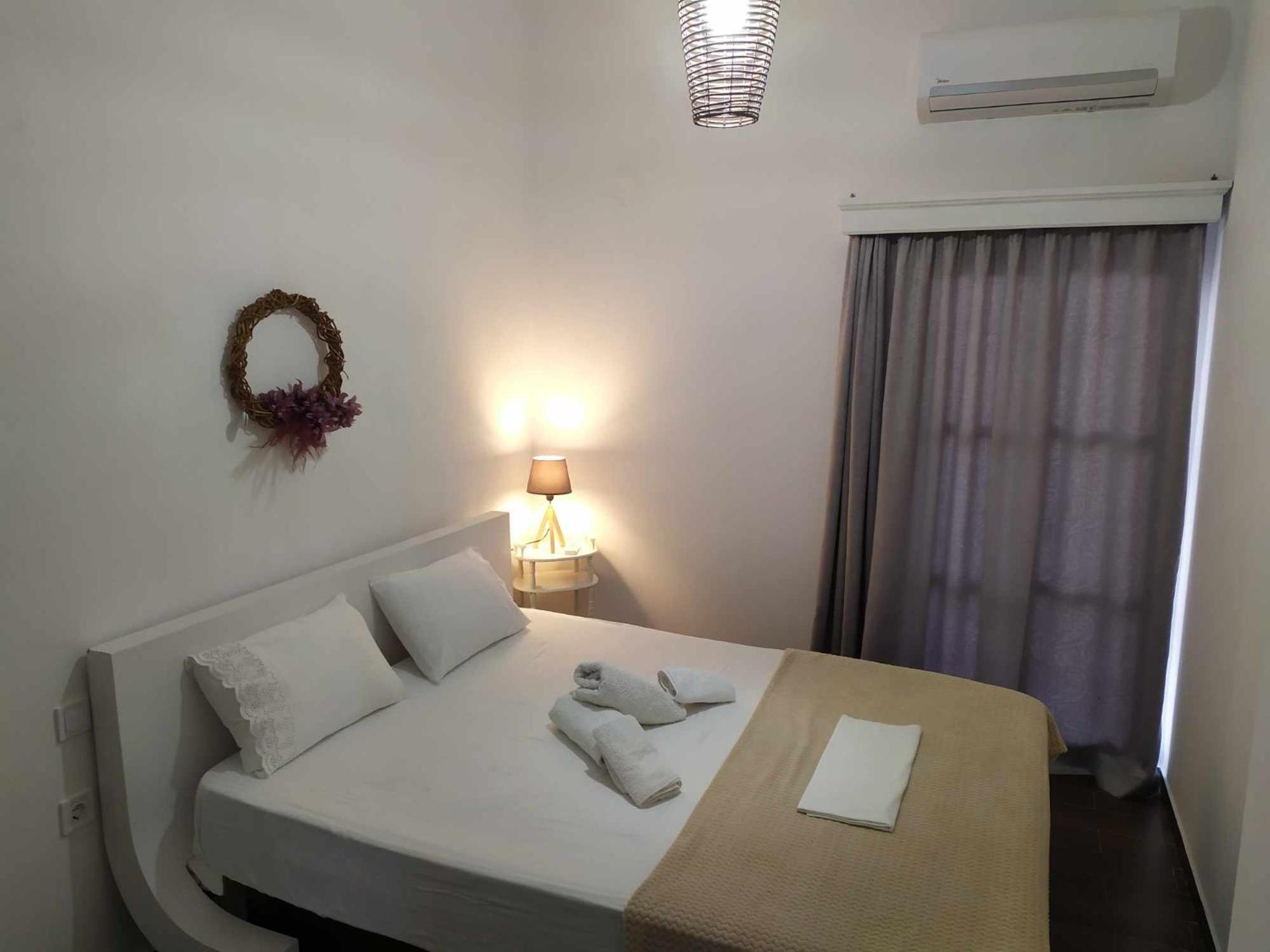Nafpaktos Beach Apartment ภายนอก รูปภาพ