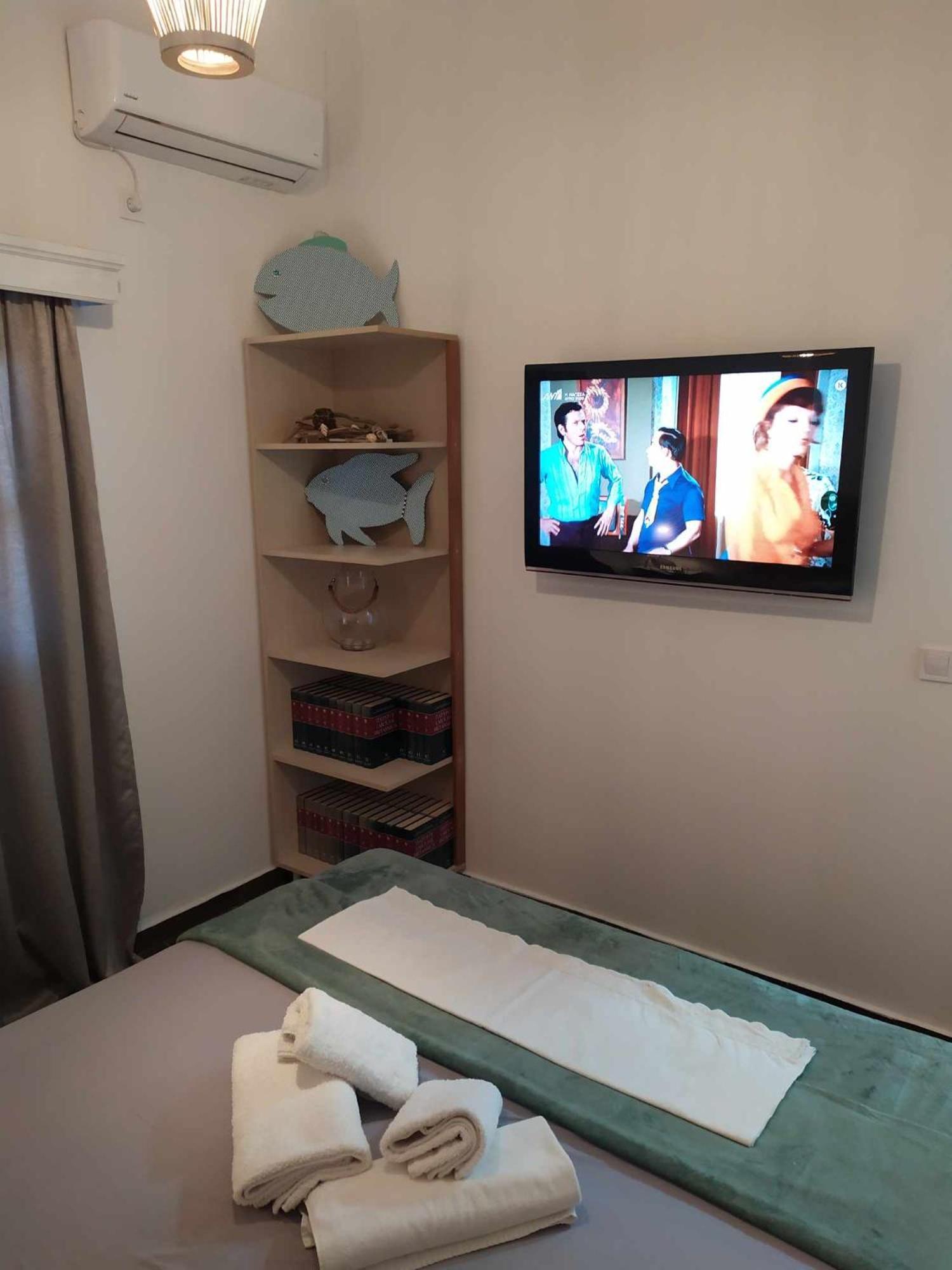 Nafpaktos Beach Apartment ภายนอก รูปภาพ